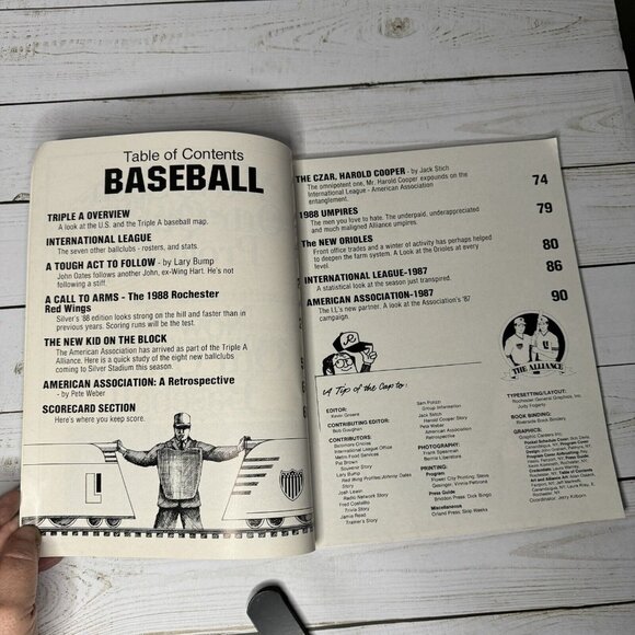 1988 Rochester Red Wings Yearbook Program International League Baseball - Picture 2 of 4